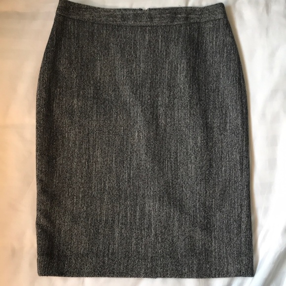 COPY - Ann Taylor lined subtle herringbone tweed black/white pencil skirt - Picture 1 of 8